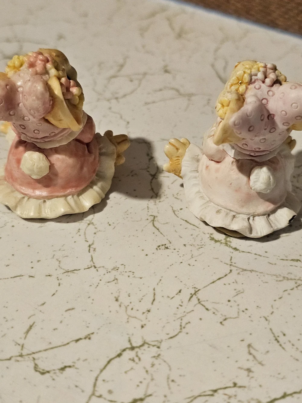 Vintage Pastel Mouse Figurines with Chicks - Pink & Cream